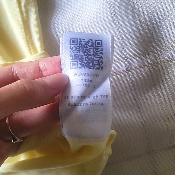EUC True Religion yellow V-neck shirt - Picture 8 of 8